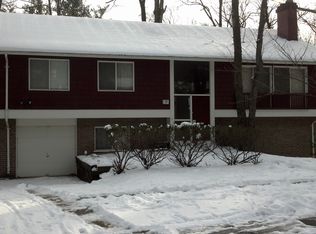 7 Radburn Ct, Rockville, MD 20850