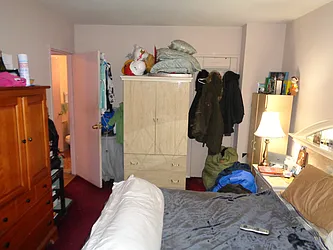 Sold by Thomas Lipovetsky, LREB