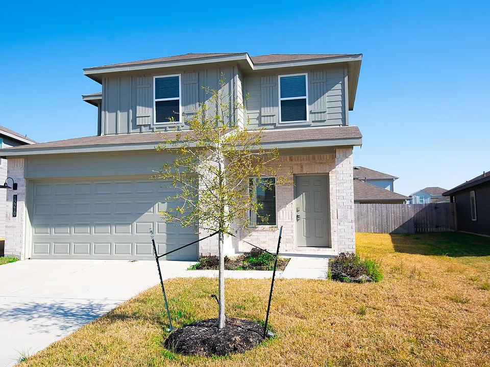 12210 River Laurel Dr