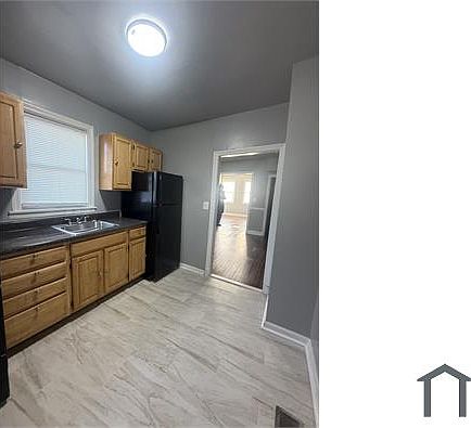 1st image of 624 Willow Ave