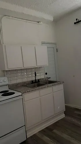1140 Calle Avila Urb La Rambla #D Photo 1 1140 Calle Avila Urb La Rambla #D Photo 1