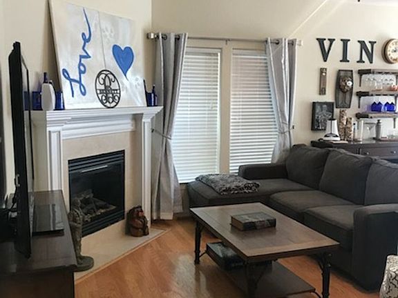 4th image of 2209 W Berrie Cir