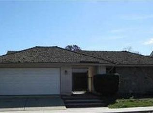 20 Silver Cres, Irvine, CA 92603