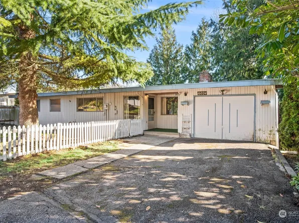 16024 6th Avenue SW, Burien, WA 98166