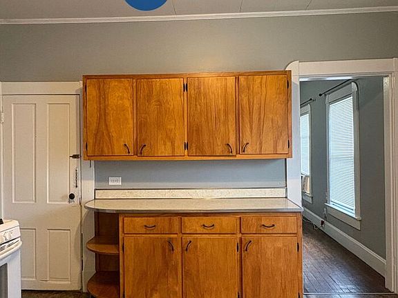 5th image of 2109 S Garfield Dr