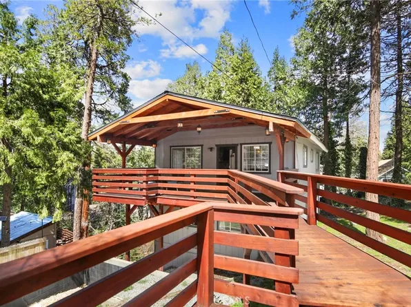 791 Woodland Rd, Crestline, CA 92325