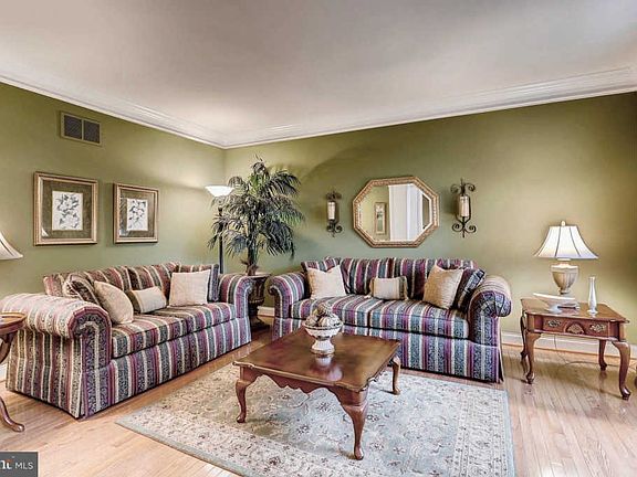 4th image of 1716 Beechview Ct