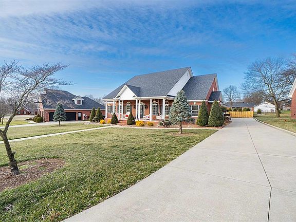 3rd image of 5457 Ridge Pointe Ct