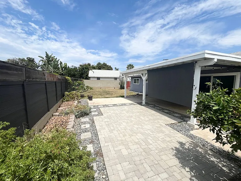3534 Mount Abbey Ave — Photo 16