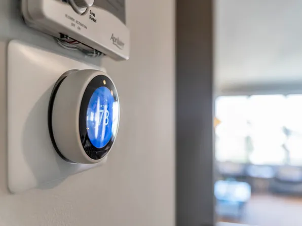 15 Legend Hills Drive image 27 of 28