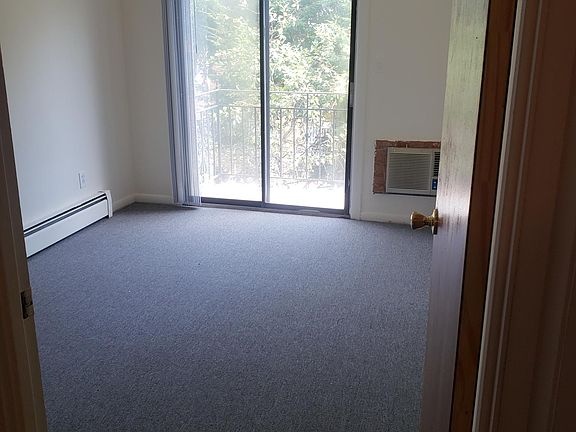 3rd image of 6117 171st St #2