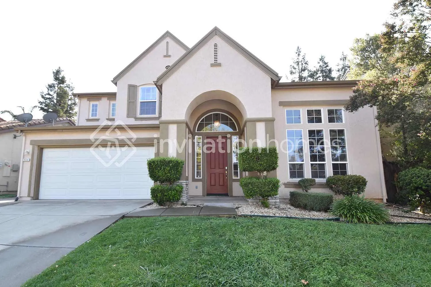 9554 E Park Dr Elk Grove, CA 95624 — Photo 1