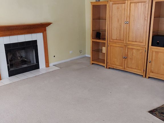 5th image of 14085 Maplewood Ct