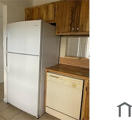3001 NW 48th Ave — Photo 3