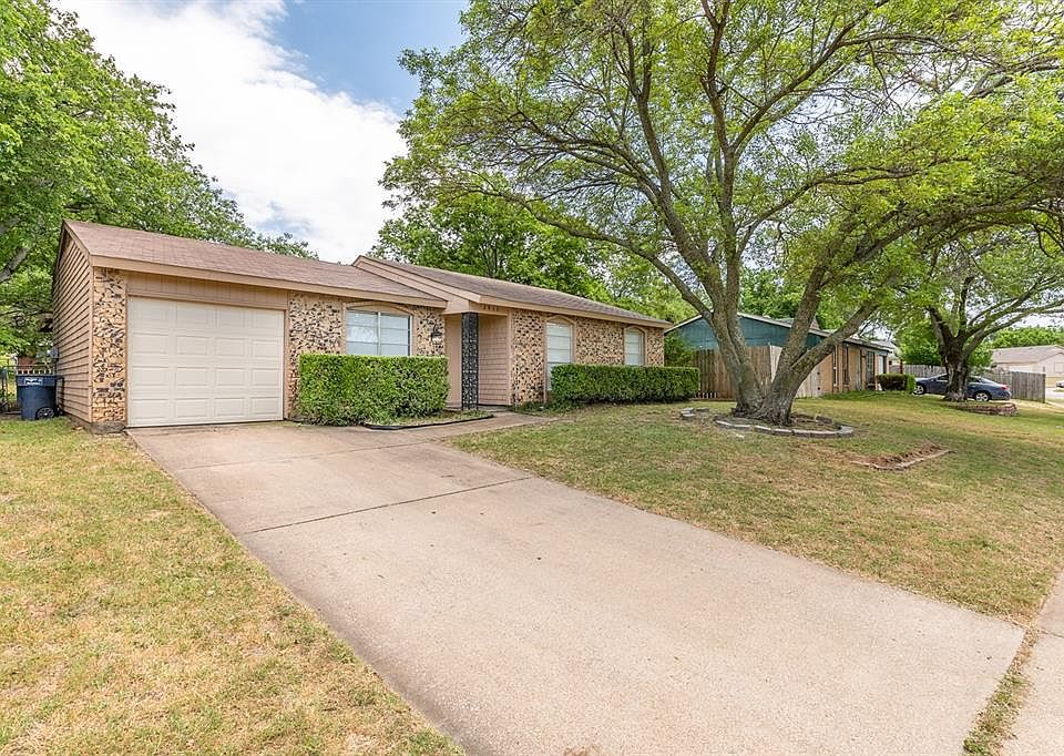 1st image of 7913 Trimble Dr