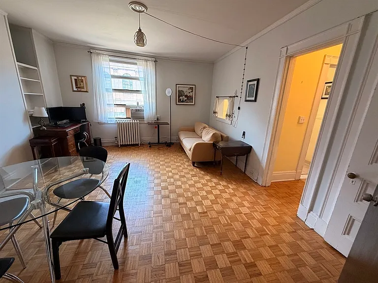 21 Beacon St #8A — Photo 10
