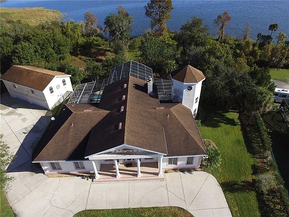 3rd image of 9096 S Bay Dr