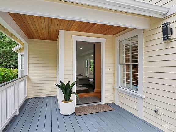 3rd image of 13409 174th Avenue NE