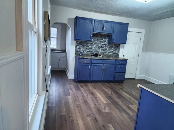 402 Park St #1, New Britain, CT 06051