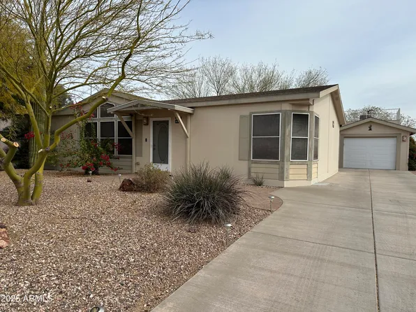 30933 S MEANDERING Lane #52, Congress, AZ 85332