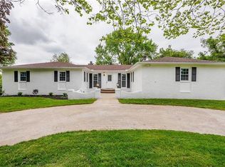 517 Terrace Dr, Warrensburg, MO 64093
