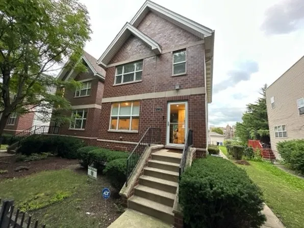 (undisclosed Address), Chicago, IL 60637