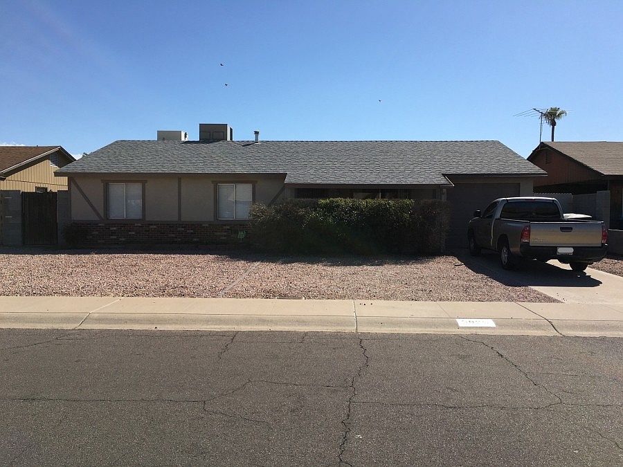 1st image of 3825 E Surrey Ave