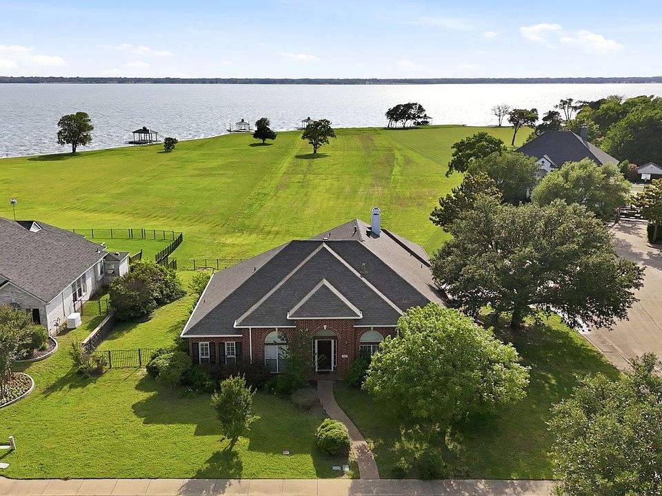 1st image of 947 Sunset Hill Dr