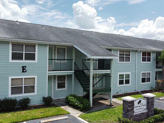 3rd image of 5002 Terrace Palms Cir Unit 201