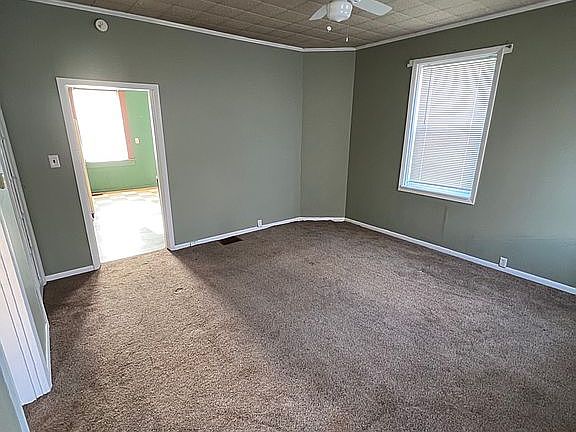 3rd image of 833 Columbus Ave