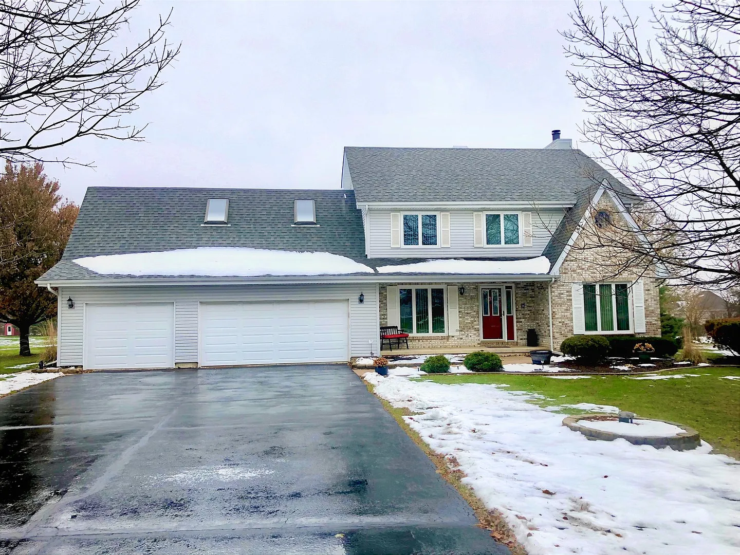 19N232 Green Meadows Ln photo 1