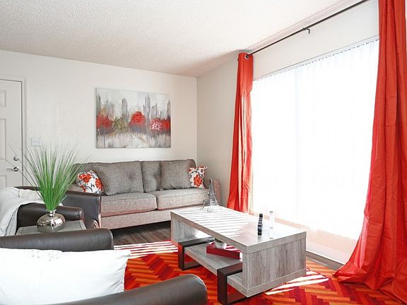 2nd image of 5050 Walnut Ave #5054_123
