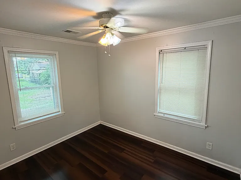 6407 Southside Dr — Photo 5
