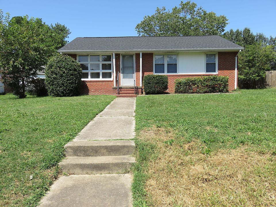 1st image of 4824 Belle Glade Dr