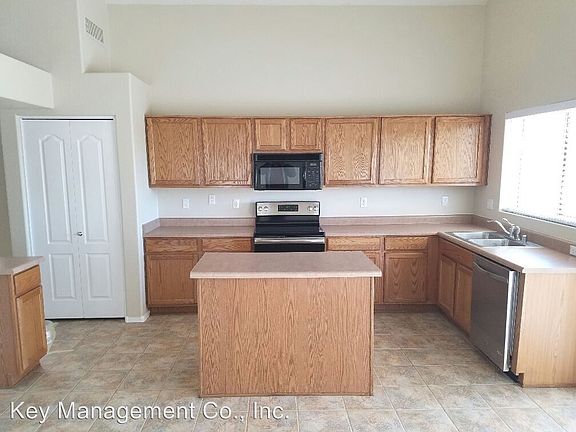 3rd image of 4419 E Coyote Wash Dr
