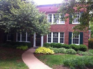 1906 N Rhodes St APT 50, Arlington, VA 22201