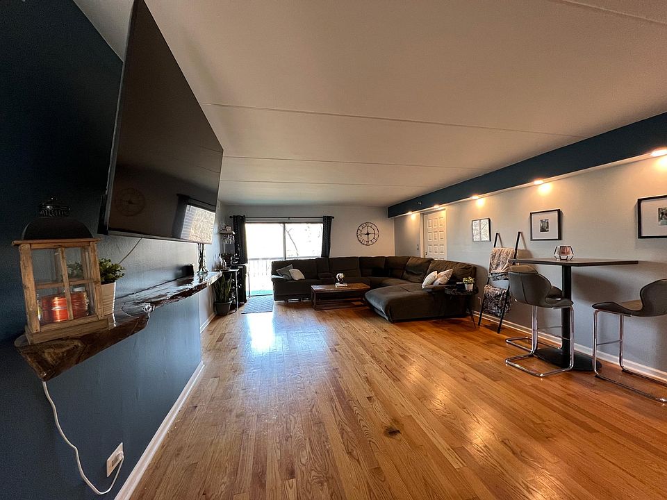 1st image of 6010 Lake Bluff Dr Unit 201