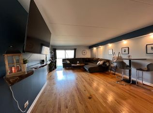6010 Lake Bluff Dr UNIT 201, Tinley Park, IL 60477