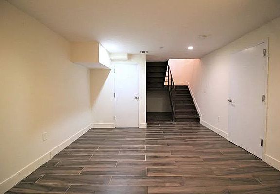5th image of 60 Jefferson St #1R