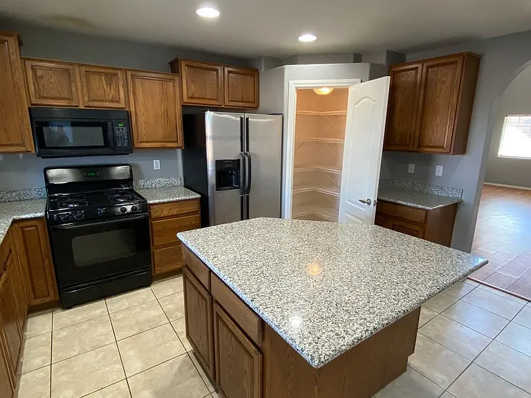 5408 Indian Rose St — Photo 12
