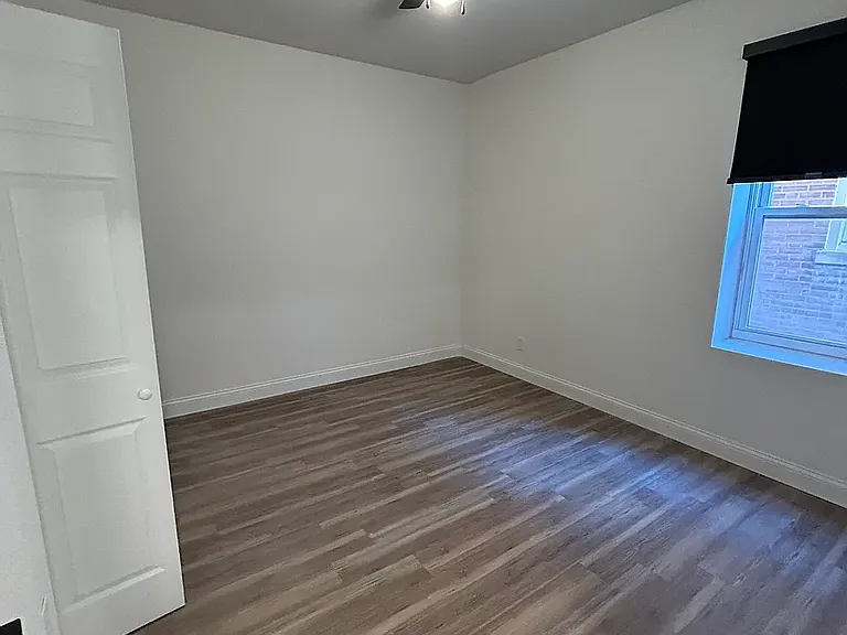 5605 Pershing Ave #3 — Photo 10