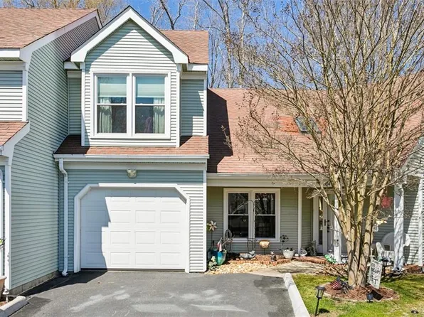 104 Bridge Lane, Yorktown, VA 23692