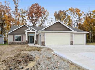 184 Edenbridge Blvd, Fort Wayne, IN 46845