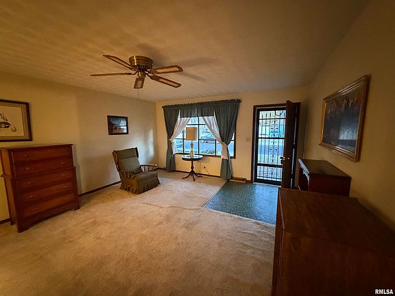 5th image of 617 N Coolidge Ct