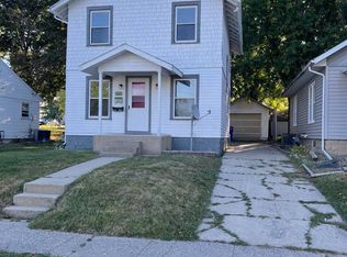 403 7th Ave SE, Oelwein, IA 50662