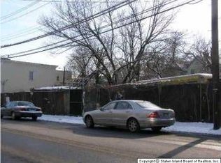 134 Beach St, Staten Island, NY 10304