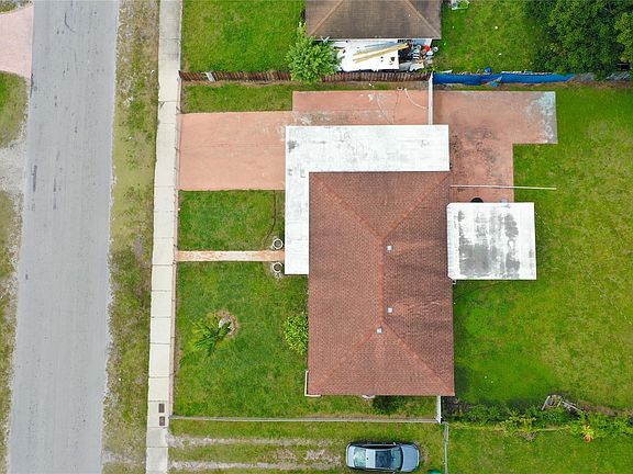 2nd image of 3155 NW 81st Terrace