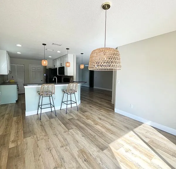 5313 Cordgrass Bend Ln — Photo 2