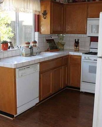 4th image of 9105 Redwater Dr