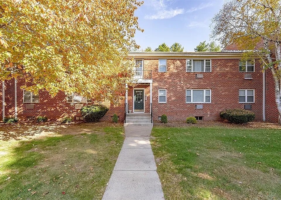 245 Regency Park Dr #245